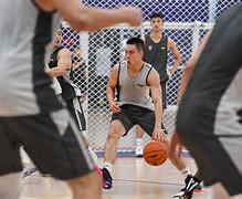 九游电脑版-包含冲刺阶段体能课后，山东男篮完成体检备战葡超，球迷炸锅，更衣室氛围转暖的词条