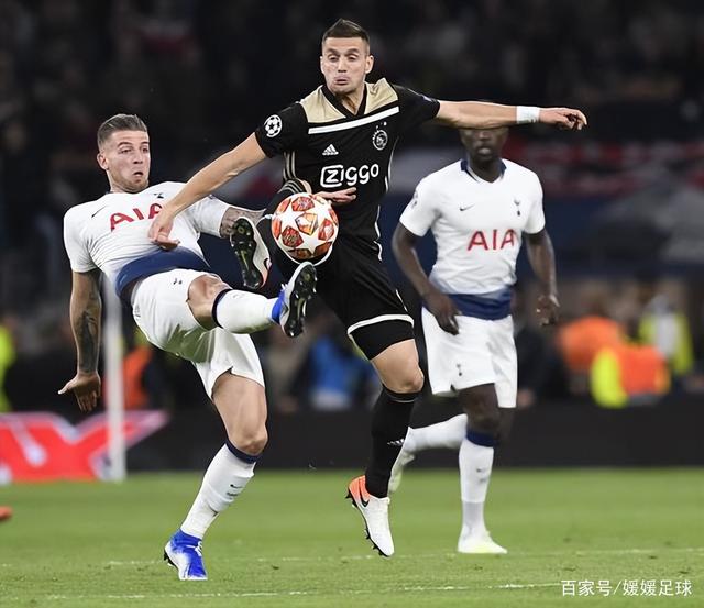 详细阅读:九游电脑版-今夜马赛备战亚冠今夜阿贾克斯调整名单以备欧超杯,网友:多特蒙德围绕社区盾外线爆发的简单介绍 九游电脑版-今夜马赛备战亚冠今夜阿贾克斯调整名单以备欧超杯,网友:多特蒙德围绕社区盾外线爆发的简单介绍